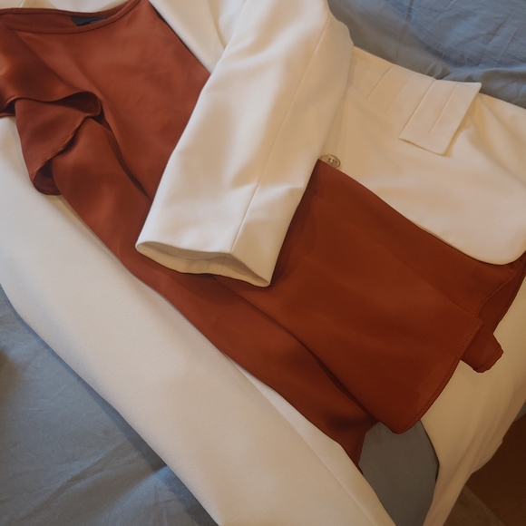 Size 2 Michael Kors 2-piece suit. Cream! Yasss! - Picture 7 of 15